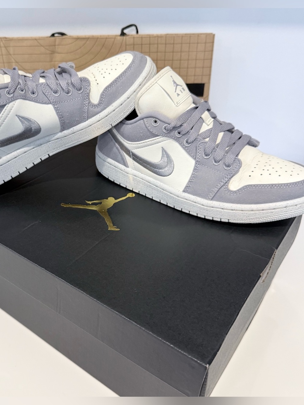 Nike Women’s Size 7.5 Jordan Low-Top Sneakers in White and Light Gray